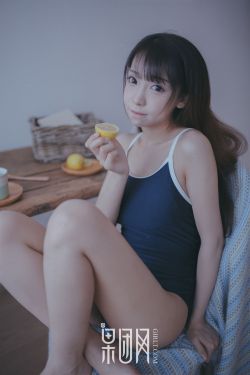 穿成大佬的小仙女